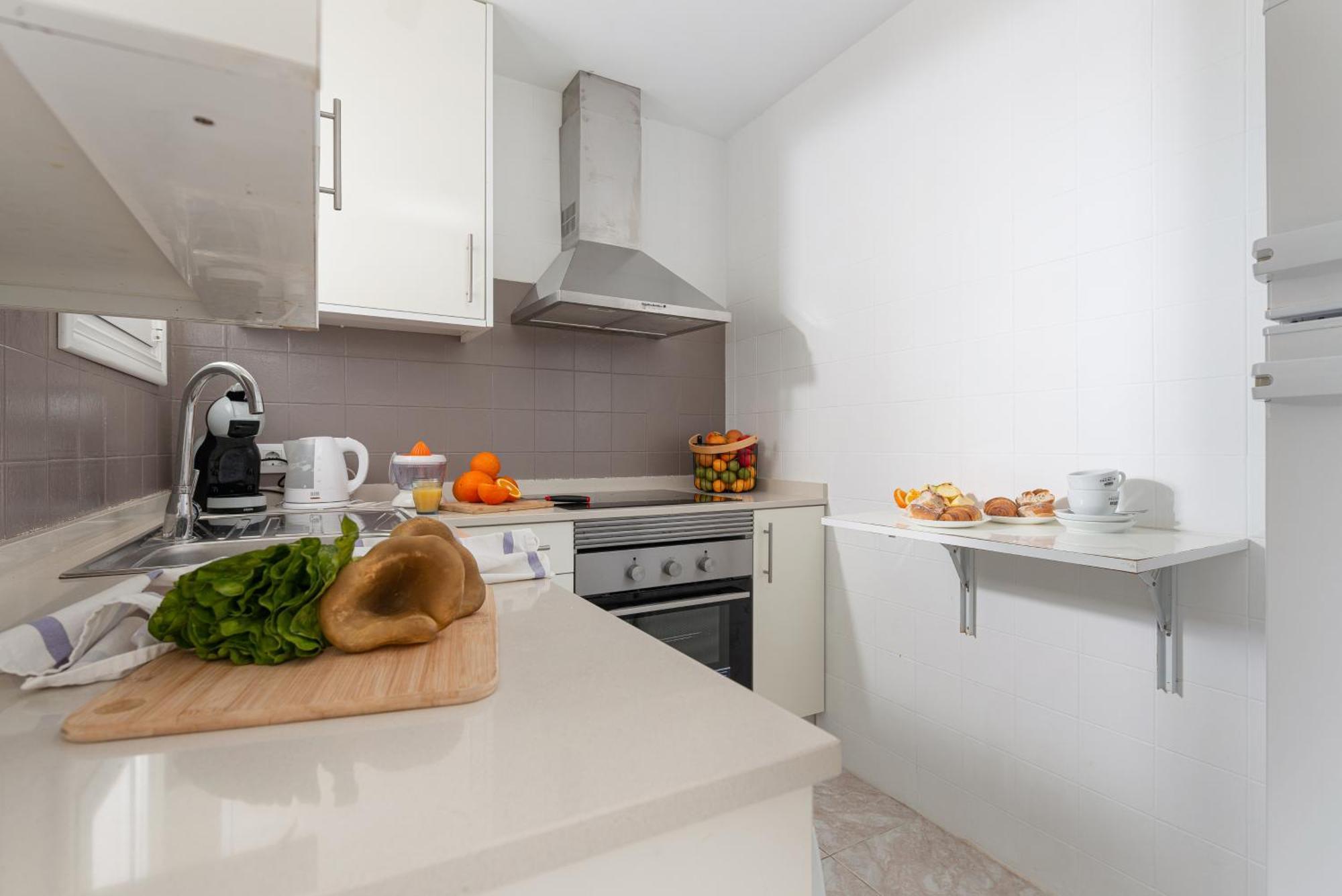 Apartment Xara Torres, At The Beach Of Alcudia Port de Alcudia  Exterior foto